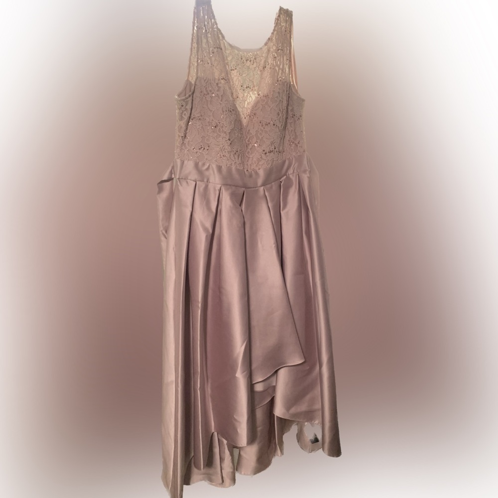 Pink Formal Dress Size 16